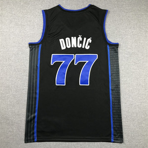 Maillots de basket-ball américains cousus neufs en gros, nouvelle saison # 5 Edwards # 11 Irving # Maillots de basket-ball des <span class=keywords><strong>Dallas</strong></span> Mavericks de <span class=keywords><strong>Doncic</strong></span> n°77 - Product Image 1