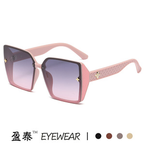 Yingtai Eyewear <b>Oversized</b> Square <b>Sunglasses</b> UV400 PC Frame Women Fashion Beach Glasses - Product Image 2
