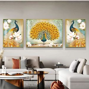 Juego de 3 Cuadros Decorativos de Lienzo con Diseño de Pavo Real, Pintura Abstracta Dorada y Azul, Decoración Moderna para Sala de Estar, Tríptico - Product Image 6