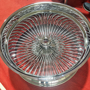ล้อโครเมียมฟอร์จใหม่ ขอบเว้าแบบ Reverse Dish ฝาครอบดุมล้อแบบลอย สีเงิน ล้อซี่ลวด ขนาด 22 นิ้ว 4 ชิ้น - Product Image 6