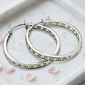 Pendientes de Aro Finos de Plata 925 Art Palace con Circonita Cúbica, Baño de Rodio, Diseño Minimalista - Regalo de Boda de Lujo para Fiestas - Product Image 3