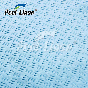 Rénovation de piscine et revêtement en PVC armé anti-derapant - Product Image 2
