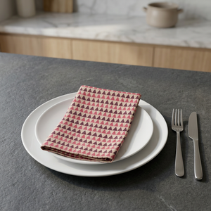 Servilleta de Lino Premium con Estampado Geométrico Triangular – Servilleta Decorativa para Mesa de Comedor, Restaurante y Hogar - Product Image 3