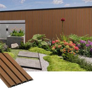 Panneau mural rainuré en <span class=keywords><strong>PVC</strong></span> WPC imperméable 3D de haute qualité Sonsill, <span class=keywords><strong>couleur</strong></span> personnalisée, revêtement mural extérieur - Product Image 3