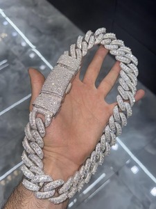 Collier chaîne cubaine en argent sterling 925 plaqué argent de luxe de bonne qualité pour un usage unisexe, idéal pour les mariages, les fêtes et les occasions spéciales - Product Image 2