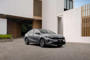 <span class=keywords><strong>Kia</strong></span> K3 Cerato 2025 Berlina 4 Porte 1.4T 7DCT Guida a Sinistra <span class=keywords><strong>Kia</strong></span> Connect L2 ADAS Importabile in Algeria Conveniente - Product Image 2