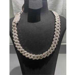Cadena Cubana de Diamantes Moissanite Más Vendida para Unisex con Brillo Intenso y Diseño Elegante, Suministro al por Mayor - Product Image 1