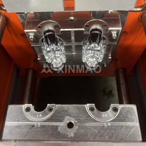 Macchina per Soffiaggio Plastica Semi-Automatica, Soffiatrice per Bottiglie PET, Macchina per Produzione Bottiglie - Product Image 2