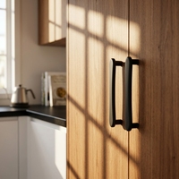 Poignée Moderne Fine et Plate en Alliage d'Aluminium Noir Mat 96/128mm pour Meuble de Cuisine, Commode, Fabrication OEM, Haute Qualité