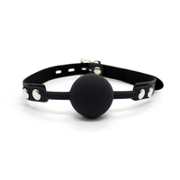 Bâillon à boule en silicone personnalisé, équipement de bondage réglable et respirant, jouet sexuel pour adultes, bâillon buccal en cuir BDSM de fabrication industrielle