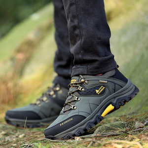 Chaussures de montagne d'hiver pour hommes, bottes de randonnée et de trekking en plein air, baskets basses à lacets en cuir PU pour le trail et le cross-country - Product Image 1