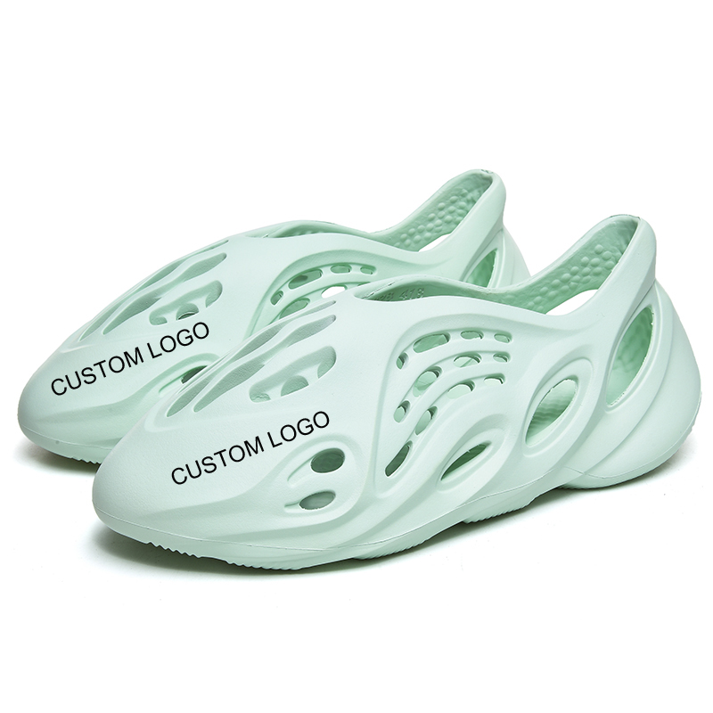 Newest Fashion Summer Sandals Custom Logo Foam Runner Yezzy Sandals Slides Men Water Shoes Beach Slippers For Ladies