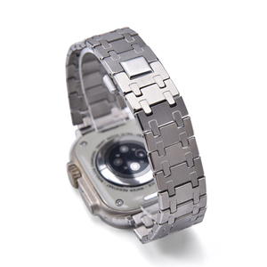 Correa de Reloj de Titanio Puro Jaetium con Cierre Desplegable, Compatible con Apple Watch - Product Image 4