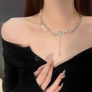 Light Extravagant Tulip Tassel Necklaces for Women Girls Artificial Pearl Splice Chain Necklace Casual Jewelry Accessories