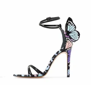 Tendenza calda del commercio estero europeo e americano tacchi a spillo ali di farfalla tridimensionali sandali con cintura di una linea da donna
