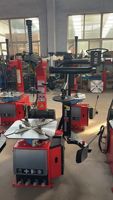 Machine à changer les pneus automatique à commande directe d'usine avec briseur de talon pneumatique et plateau tournant pour centre de service des pneus