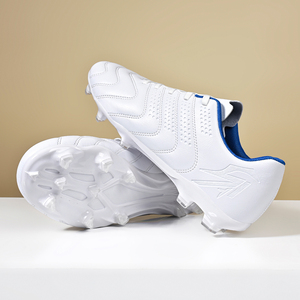 Venta al por mayor de fábrica: Zapatillas de fútbol personalizadas de caña baja FG con <span class=keywords><strong>tacos</strong></span> largos <span class=keywords><strong>para</strong></span> césped <span class=keywords><strong>artificial</strong></span>, antideslizantes y con protección efectiva <span class=keywords><strong>para</strong></span> el tobillo. - Product Image 2