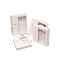 Boîtes en carton ondulé personnalisées en papier kraft pour vêtements, aliments et emballages de snacks, avec spécifications de pelliculage mat et de feuillage pour l'emballage