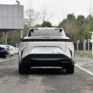 <span class=keywords><strong>2023</strong></span> Lex Us <span class=keywords><strong>RZ</strong></span> Lex Us <span class=keywords><strong>RZ</strong></span> 450e All-wheel-drive Premium Pure Electric SUV de taille moyenne SUV à cinq portes et cinq sièges - Product Image 3
