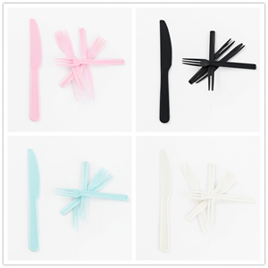 Ensemble de couverts jetables en plastique pour gâteaux de lune, 1 couteau et 4 fourchettes, pour pâtisserie et fêtes - Product Image 3