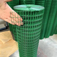 Rouleaux de grillage soudé pour l'élevage en ferme avec galvanisation électrolytique et revêtement en PVC plastique