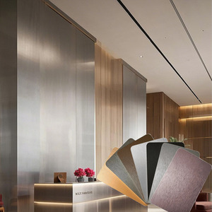 Panneaux muraux en bois texturé naturel <span class=keywords><strong>de</strong></span> haute qualité en <span class=keywords><strong>placage</strong></span> <span class=keywords><strong>de</strong></span> bambou carbonisé, idéaux pour le design DIY, avec lattes en métal et revêtement mural. - Product Image 1