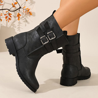 Bottes mi-mollet décontractées pour femme, style motard, à enfiler, avec double boucle métallique, bout rond, talon carré bas, tige en PU, doublure en maille, collection automne