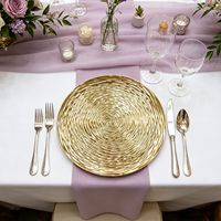 Assiettes de présentation en PP doré durables et économiques avec motif en spirale pour mariages, hôtels et événements domestiques