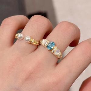 Anillo Abierto Superpuesto Exquisito de Plata de Ley S925 con Diamante y Perla, Diseño de Lujo Japonés, Anillo con Diseño de Espiral - Product Image 4