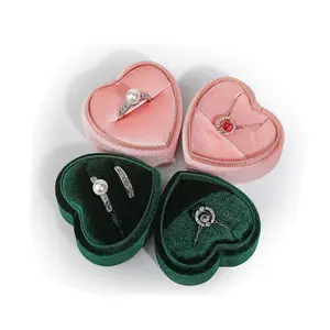 Holesale-caja de terciopelo para anillo de boda, joyería personalizada con forma de corazón