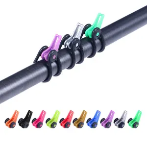 Multicolor QT009 10 pcs/sac Outil de pêche en plastique <span class=keywords><strong>Anneau</strong></span> en caoutchouc Canne à pêche Easy Hook Keeper Holder for Hanging Bait Lure - Product Image 1