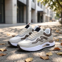 Nouvelles chaussures de course décontractées pour hommes, respirantes, légères, amorties, antidérapantes, en maille, pour l'extérieur, en vente chaude