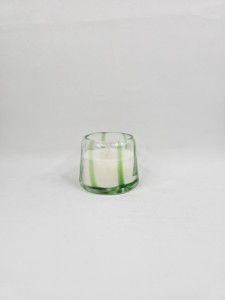 Vela Aromática Moderna Mainstays con Aroma a Mojito de Fresa, en Frasco de Vidrio Rosado Cilíndrico, Duración de 20-40 Horas - Product Image 6