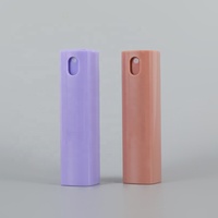 Flacon pulvérisateur de parfum portable en plastique carré de 10 ml, format poche, diffuseur manuel
