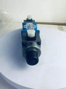 Solénoïde hydraulique KBDG5V-8-33C330N-M2-PE7-H1-10 - Product Image 6