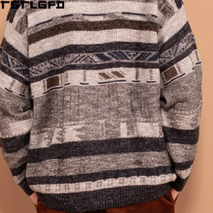 Cardigan en tricot Fair Isle coupé et cousu pour homme, multicolore, vintage années 90, col en V, streetwear, pulls pour homme, fabricants en gros - Product Image 5