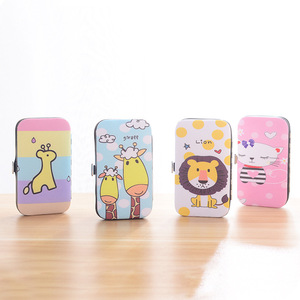 Juego de cuidado de uñas con dibujos animados, 7 piezas, herramientas de manicura portátiles de acero inoxidable para uso doméstico - Product Image 4