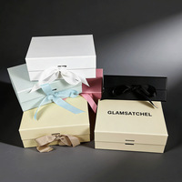 Boîte cadeau vide en carton blanc de haute qualité avec fermeture magnétique simple à clapet et ruban, vente en gros