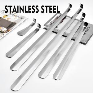 Cuillère à chaussures large à long manche en métal de qualité supérieure en acier inoxydable aide à la chaussure corne de chaussure avec logo personnalisé - Product Image 6