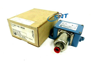 Buen Precio United Controls J6-142 9508 15 Interruptor de CA 125V/250V 0-18PSI 0-124KPA United - Product Image 2