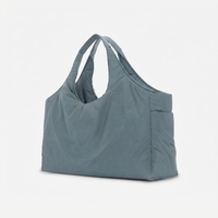 Sac à bandoulière en nylon structuré personnalisé, grande capacité, sac hobo matelassé, sac fourre-tout haut de gamme, chic et décontracté, sac à main en tissu technique