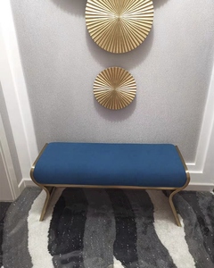 Banc <span class=keywords><strong>de</strong></span> chevet moderne italien simple en métal pour chambre à coucher, idéal pour villa <span class=keywords><strong>de</strong></span> luxe et usage hôtelier - Product Image 4