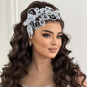 <span class=keywords><strong>Serre</strong></span>-tête de <span class=keywords><strong>mariée</strong></span> fait main en cristal et strass en forme de feuille, diadème de mariage pour la <span class=keywords><strong>mariée</strong></span> - Product Image 1