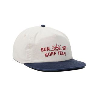 Gorra de Visera Plana con Logotipo Personalizado Bordado OEM, 100% Algodón, Gorra de 5 Paneles con Cierre a Presión - Product Image 5