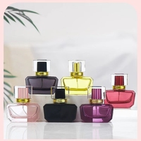 Flacon de parfum carré en verre multicolore de luxe, flacon vide haut de gamme pour vaporisateur de parfum, emballage cosmétique personnalisé avec impression