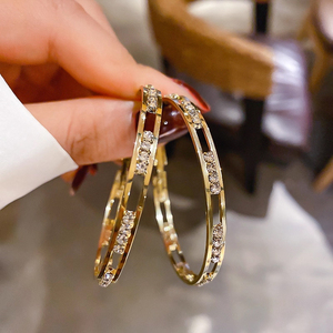 MUXCOR vergulde legering sieraden met strass steentjes bezette creolen groothandel mode oorbellen luxe sieraden - Product Image 1