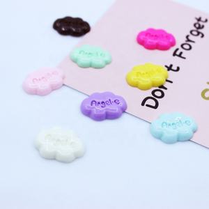Cabujón de resina mini multicolor con palabras pintadas en forma de nube, bonito y artesanal, para decoración de juguetes infantiles y espaciadores de habitación - Product Image 5