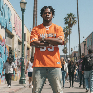 Maillot de football américain rétro personnalisé avec logo d'équipe, tissu à séchage rapide, col en V, streetwear pour les fans, tenue de jour de match tendance - Product Image 4