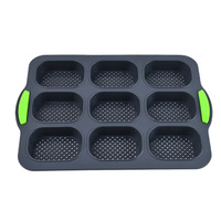 Mini moule à baguette jetable en silicone professionnel pour une cuisson uniforme et un démoulage facile pour le pain artisanal fait maison