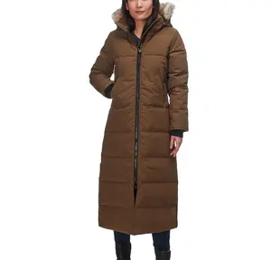 OEM 사용자 정의 큰 모피 겨울 코트 두꺼운 파카 여성 바느질 슬림 긴 겨울 코트 다운 코튼 숙녀 다운 파카 자켓
